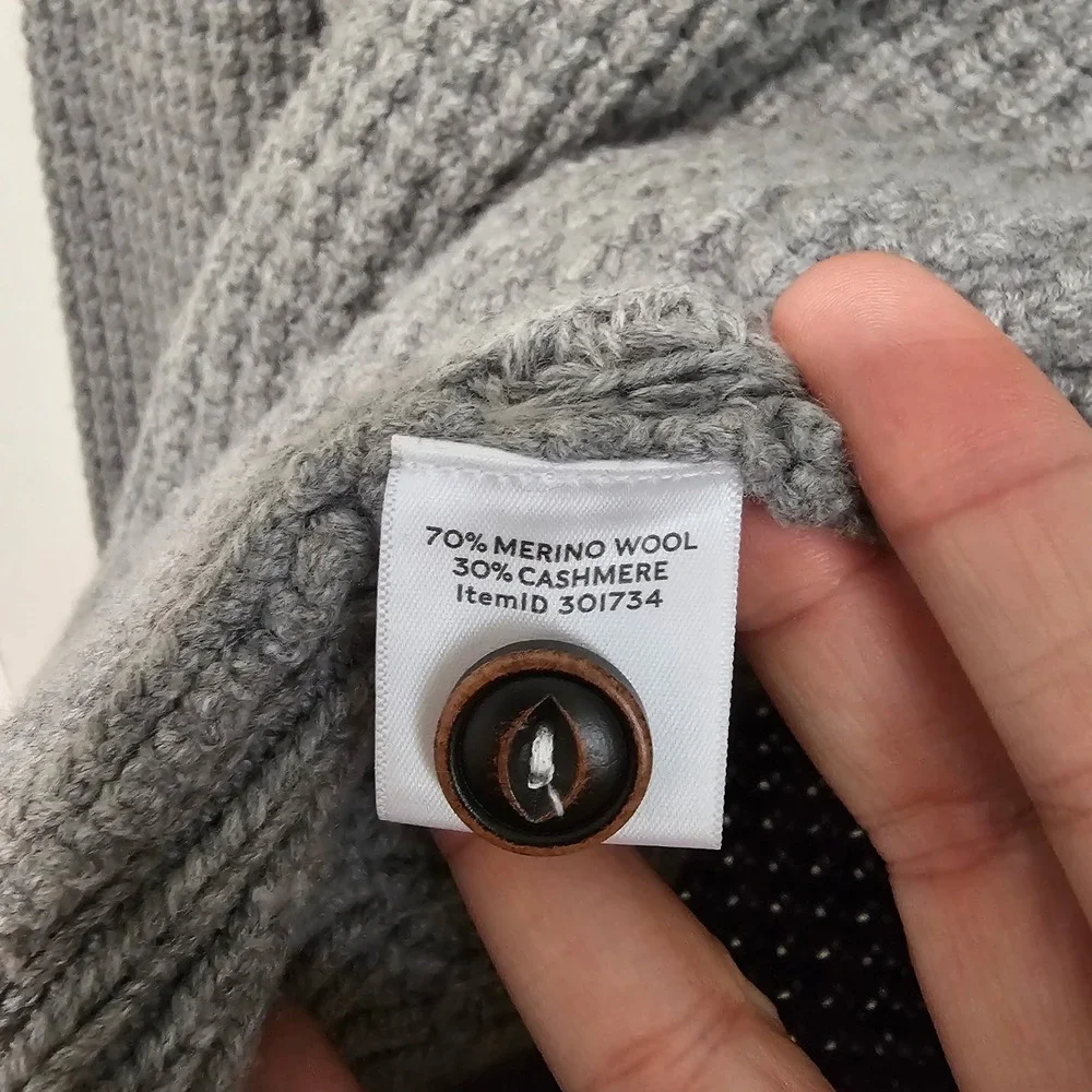 LL Bean Signature Mens Sweater Large Gray Merino Cashmere Shawl Chunky Knit Prep